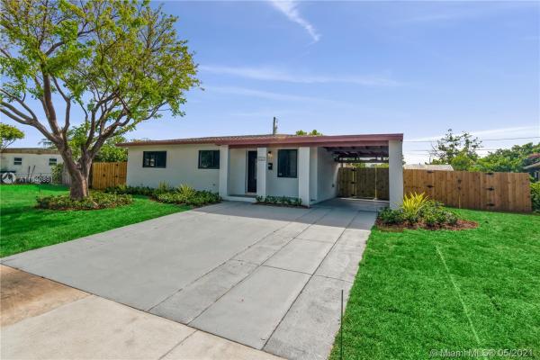 Cutler Ridge, 20820 Coral Sea Rd, Cutler Bay, Florida 33189, image 2