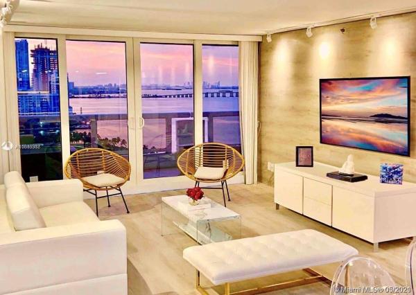 The Grand, Miami, Florida 33132, image 2