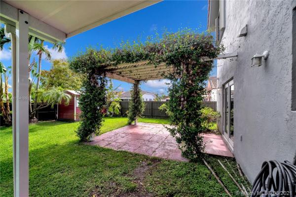 Centennial, 8535 SW 208th Ln, Cutler Bay, Florida 33189, image 2