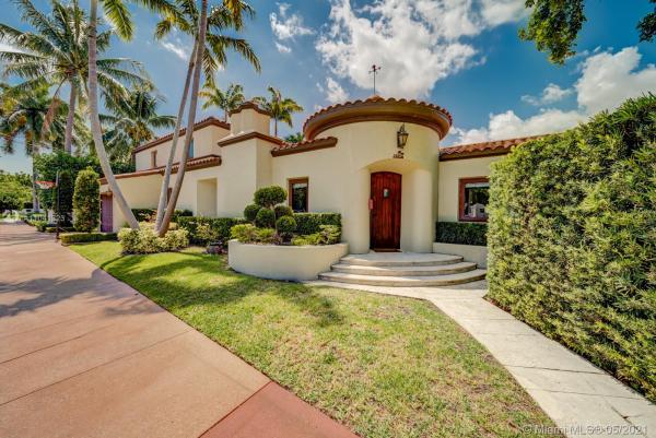 Garden, 3335 Alton Rd, Miami Beach, Florida 33140, image 2