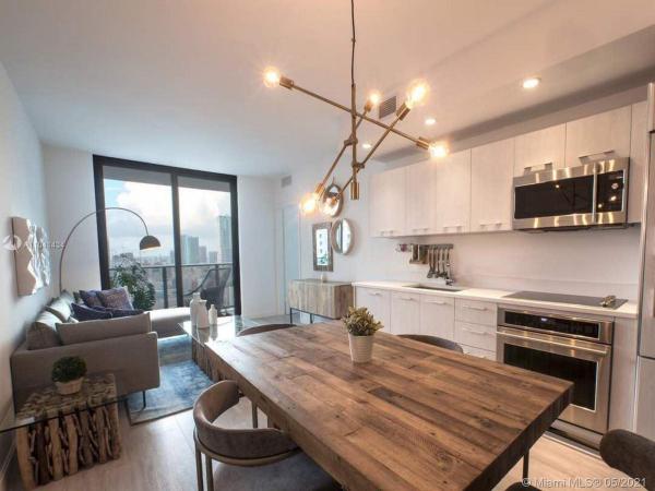 Brickell Heights East, 45 SW 9th St #3309, Miami, Florida 33130, image 2