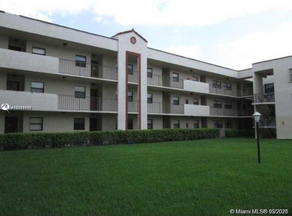 Miramar Club, 3399 Foxcroft Rd #314, Miramar, Florida 33025, image 2