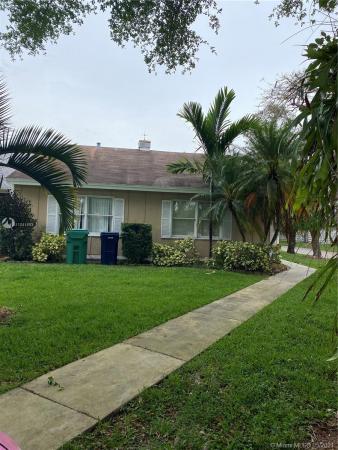 Hickory Lane Country Villas At Country Walk, 14413 SW 143rd Ct #14413, Country Walk, Florida 33186, image 2