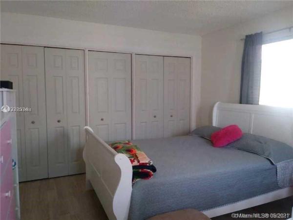 Palm Springs North Residential, 18300 NW 86th Ave, Palm Springs North, Florida 33015, image 2