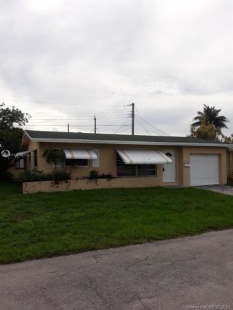 Gold Key Villas, 2779 NW 68th Way, Sunrise, Florida 33313, image 2