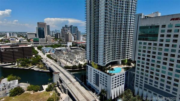 Latitude On The River, 185 SW 7th St #1602, Miami, Florida 33130, image 2