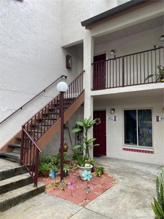 Parc Vista, 9512 SW 140th Ct, Kendall, Florida 33186, image 2