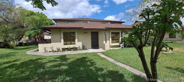 4615 SW 139th Ct #821, Kendale Lakes, Florida 33175, image 2