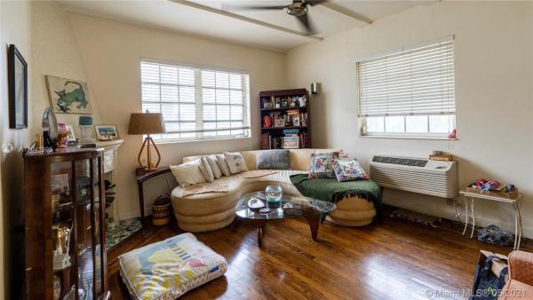 Beachgardens, 439 15th St #1, Miami Beach, Florida 33139, image 2