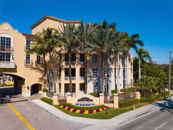 Alaqua, 3001 NE 185th St #432, Aventura, Florida 33180, image 2