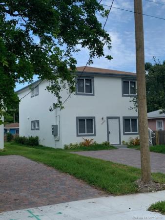 Smith Terrace, 2432 NW 42nd St, Brownsville, Florida 33142, image 2