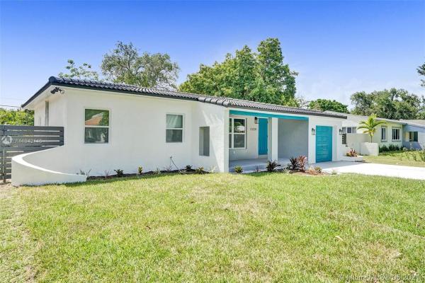 Biscayne Gardens, 13220 NW 1st Ct, Golden Glades, Florida 33168, image 2
