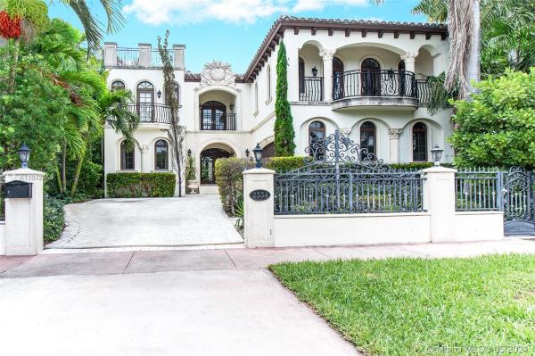 Sunset Lake, 2334 Alton Rd, Miami Beach, Florida 33140, image 2