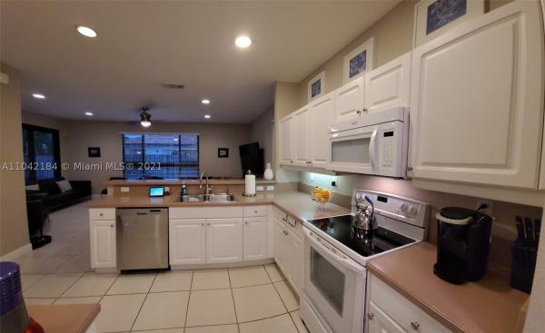 Paradise Reef, 15985 SW 140th St, Country Walk, Florida 33196, image 2