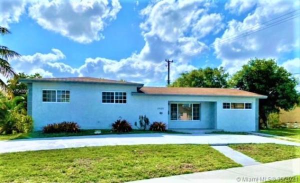 Norwood, 19100 NW 10th Ave, Miami Gardens, Florida 33169, image 2