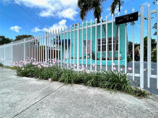 Monnah Park, 4127 NW 23rd Ave, Brownsville, Florida 33142, image 2