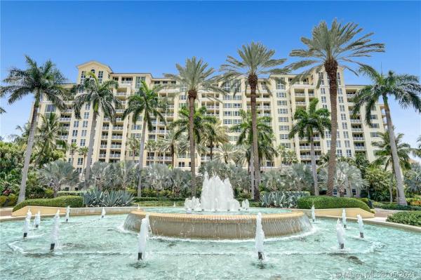 Grand Bay Residences, 445 Grand Bay Dr #515, Key Biscayne, Florida 33149, image 2