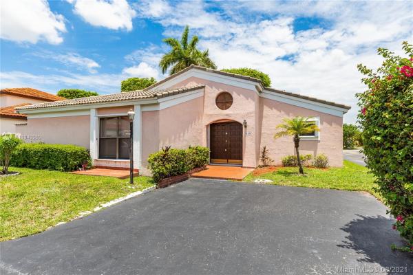 Poinciana Pointe, 610 SW 88th Ct, Fountainebleau, Florida 33174, image 2
