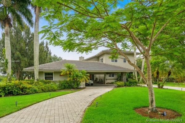 Whispering Pines, 13220 SW 32nd Ct, Davie, Florida 33330, image 2