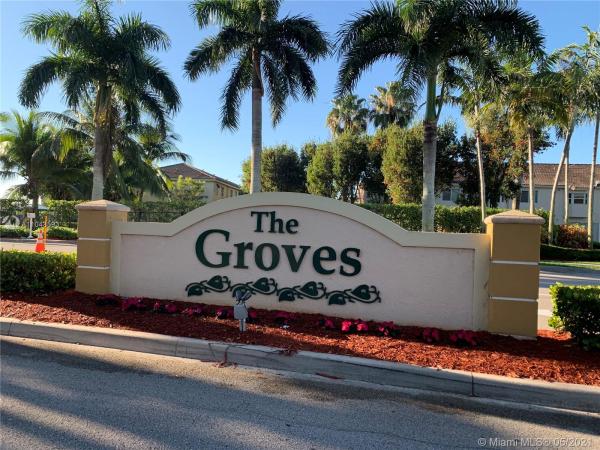 Venetia Groves, 1514 SE 31st Ct, Homestead, Florida 33035, image 2