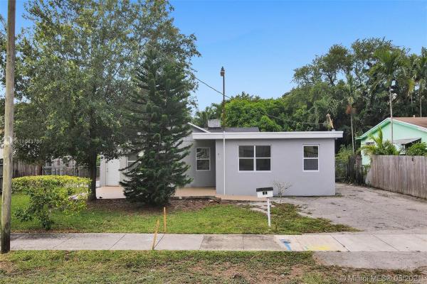 Carl Byoir, 760 NE 152nd St, Golden Glades, Florida 33162, image 2