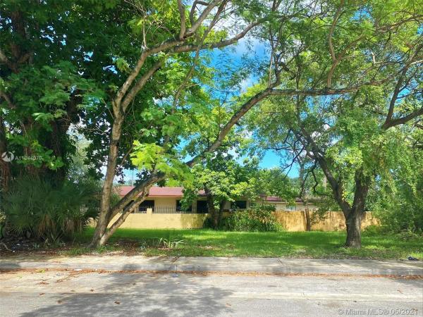 Dixie Highway, 78 NE 57th St, Miami, Florida 33137, image 2