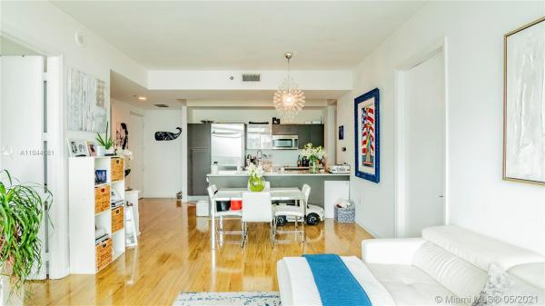 500 Brickell West, 55 SE 6th St #4305, Miami, Florida 33131, image 2
