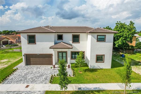 Mia Estates, 13331 SW 41st St, Tamiami, Florida 33175, image 2