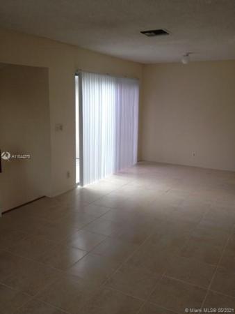 Habitat 2, 5814 NW 22nd St #21-E, Lauderhill, Florida 33313, image 2