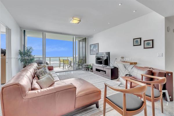 Trump Royale, 18201 Collins Ave #1006, Sunny Isles Beach, Florida 33160, image 1