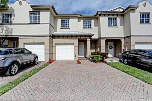 Marsh Harbour, 1303 Lucaya Dr, Riviera Beach, Florida 33404, image 2