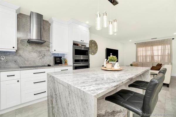 The Lofts At Willowood, 6047 Bania Wood Cir, Lake Worth, Florida 33462, image 1