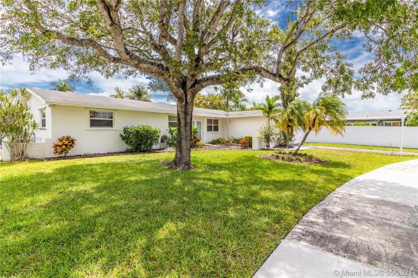 Old Cutler Cove, 20101 SW 90th Avenue Rd, Cutler Bay, Florida 33189, image 2