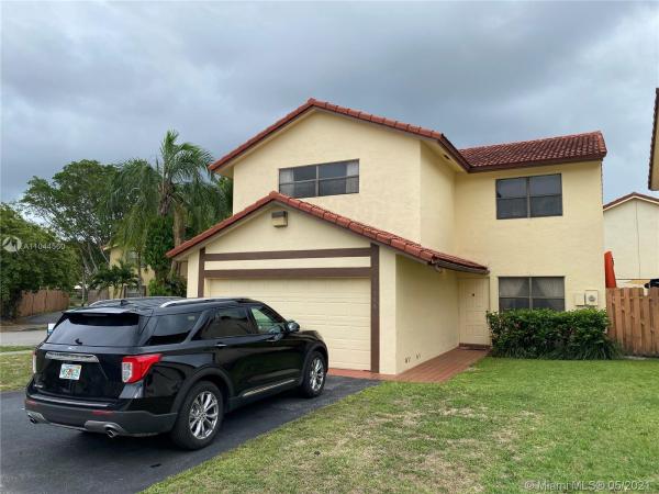 Haciendas At The Hammocks, 15148 SW 95th St, The Hammocks, Florida 33196, image 2