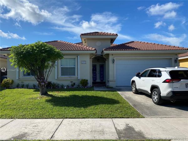 2822 SW 148th Path, Unincorporated Dade County, Florida 33185, image 2
