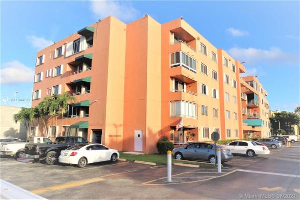 Florida 2001, 11715 SW 18th St #501, Tamiami, Florida 33175, image 2