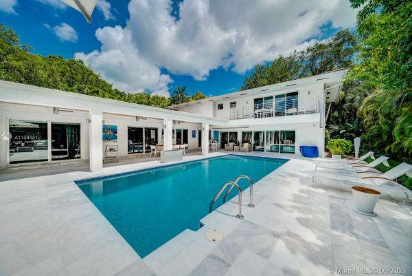 Bay Point, 4150 Bay Point Rd, Miami, Florida 33137, image 2