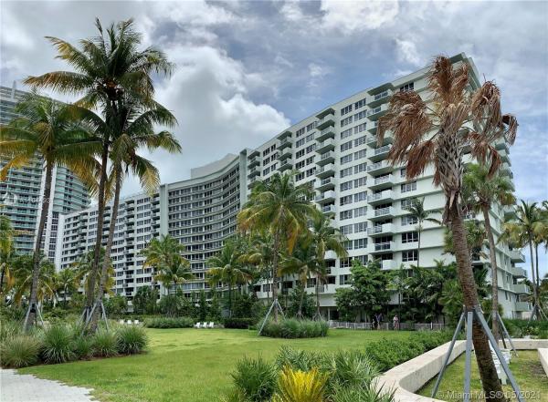 Flamingo South Beach, 1500 Bay Rd #1180S, Miami Beach, Florida 33139, image 2