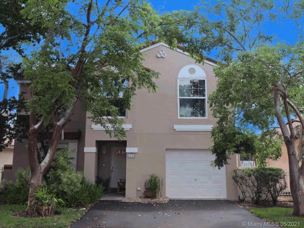 Garden Homes At Country Isles, 1533 Garden Rd, Weston, Florida 33326, image 1