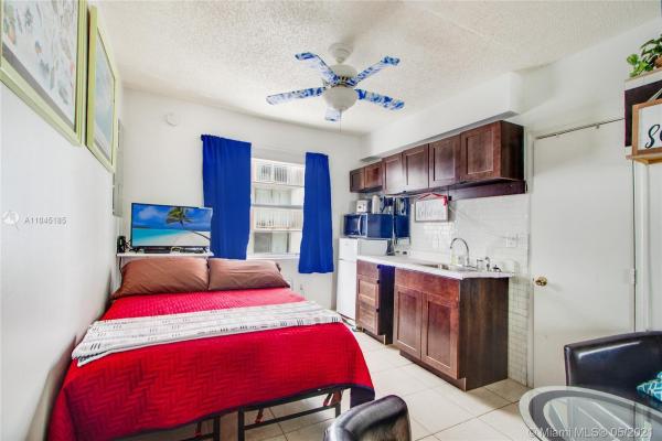 Ocean Walk On South Beach, 335 Ocean Dr #318, Miami Beach, Florida 33139, image 2