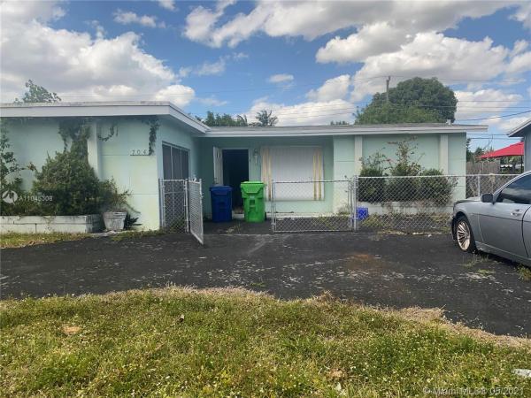 Sunrise Golf Village, 7041 NW 24th Ct, Sunrise, Florida 33313, image 2