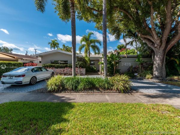 County Squire Estates, 2420 NE 200th St, Ojus, Florida 33180, image 2