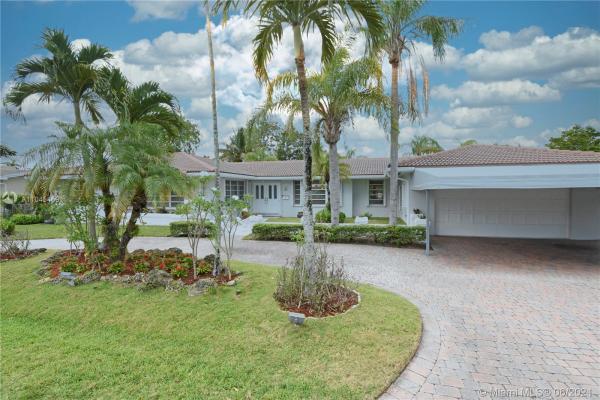 5240 SW 64th Ave, Unincorporated Dade County, Florida 33155, image 2