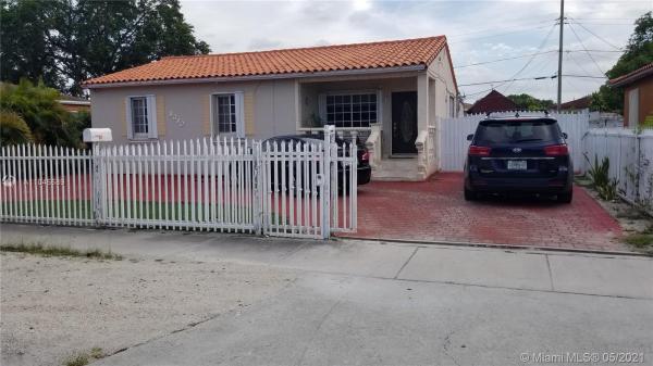 Broadmoor Manor, 9040 NW 32nd Court Rd, West Little River, Florida 33147, image 2