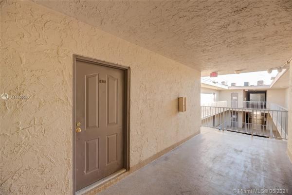 The Berkeley, 10900 SW 104th St #413, Kendall, Florida 33176, image 2