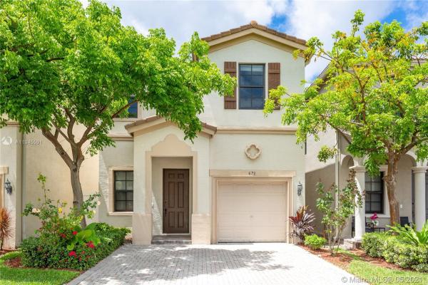 Champion Lakes, 670 NE 193rd Ter, Ives Estates, Florida 33179, image 2