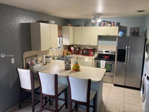 Ethereal Gardens, Hialeah Gardens, Florida 33018, image 2