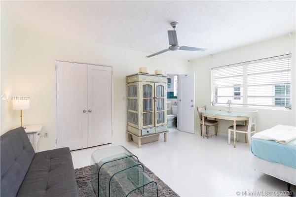 Barbara, 1211 Pennsylvania Ave #E2, Miami Beach, Florida 33139, image 2