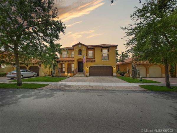 15264 SW 28th Ter, Unincorporated Dade County, Florida 33185, image 2