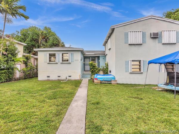 Ideal Homes, Miami, Florida 33135, image 2